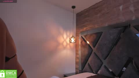 Snapshot of rose_evans__ chatting on 05-02-26, 07:30 Rose online show from 05-02-26, 07:30