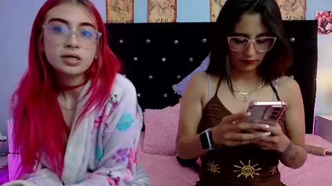 Snapshot of rose_smiley1 chatting on 07-19-26, 02:59 Rose online show from 07-19-26, 02:59