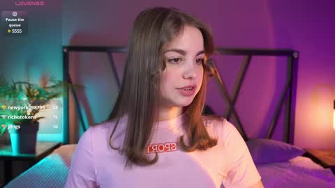 Rose online show from 01-26-25, 08:14