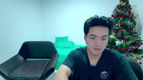 Rose Sins and Don Viktor online show from 12-16-25, 02:49