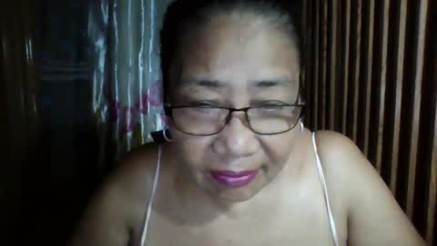 Snapshot of rosebelle66 chatting on 02-21-26, 02:29 rosebelle66 online show from 02-21-26, 02:29
