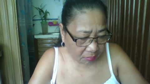 Snapshot of rosebelle66 chatting on 06-25-26, 01:38 rosebelle66 online show from 06-25-26, 01:38