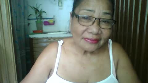 Snapshot of rosebelle66 chatting on 06-28-26, 12:38 rosebelle66 online show from 06-28-26, 12:38