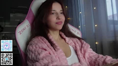 Snapshot of roseess_ chatting on 01-19-25, 05:37 roseess_ online show from 01-19-25, 05:37