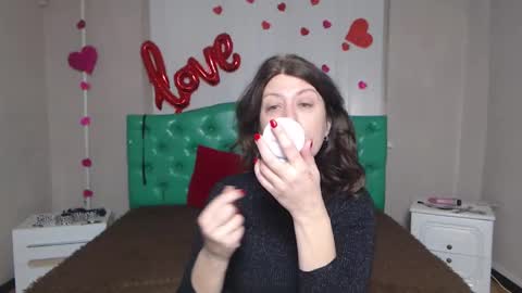 RoseHille online show from 02-15-26, 08:46