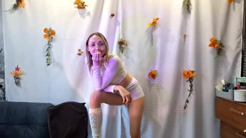 rosejanos online show from 11-28-25, 11:35