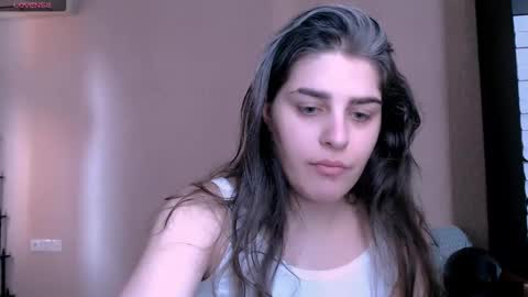 Rose online show from 11-30-25, 07:34