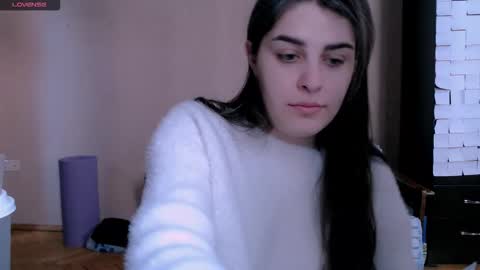 Rose online show from 12-22-25, 09:28