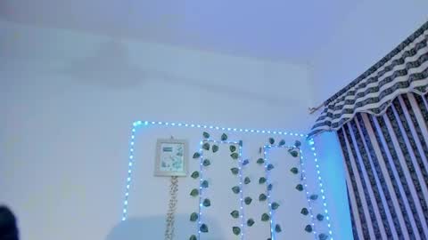 roselyn online show from 04-21-26, 01:42