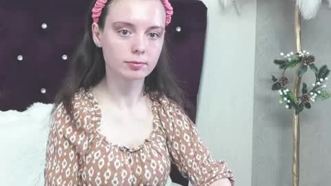 Snapshot of roselynblackrose chatting on 04-15-26, 05:03 Roselyn online show from 04-15-26, 05:03