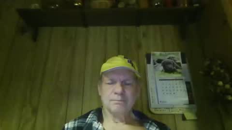roses2u1958 online show from 04-27-26, 01:58