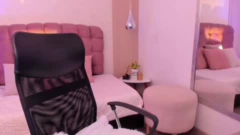 Rose Taylor online show from 05-26-26, 12:56