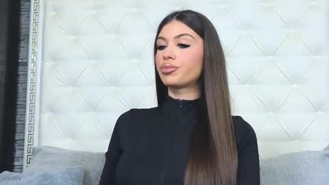 Gabriela online show from 11-13-25, 07:51