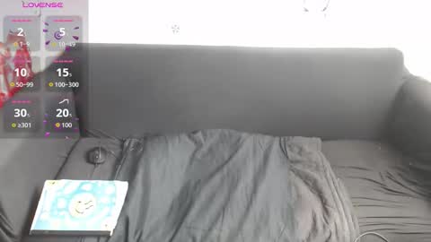 LAURA online show from 11-27-25, 05:04