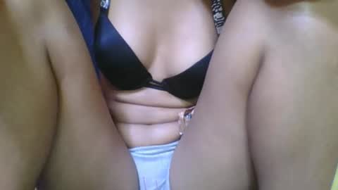 rosia685234 online show from 10-29-25, 07:32