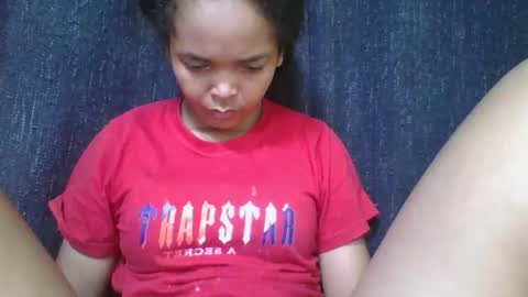 rosia685234 online show from 02-25-26, 03:43