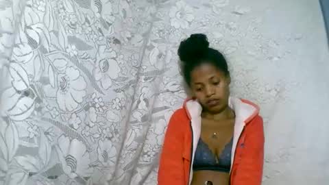 rosia online show from 12-14-25, 04:40