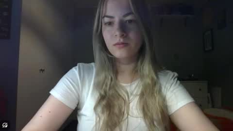 Rosie online show from 11-19-25, 08:14