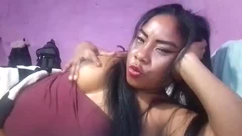 Snapshot of rosmerynava chatting on 12-28-24, 05:33 rosmerynavarro online show from 12-28-24, 05:33