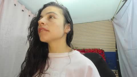 Snapshot of rosse_25 chatting on 05-13-26, 12:24 Would you like to help me with supplementation and sports suits so I can compete in powerlifting online show from 05-13-26, 12:24