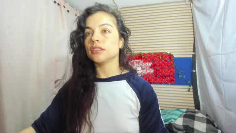 Snapshot of rosse_25 chatting on 05-17-26, 10:22 Would you like to help me with supplementation and sports suits so I can compete in powerlifting online show from 05-17-26, 10:22