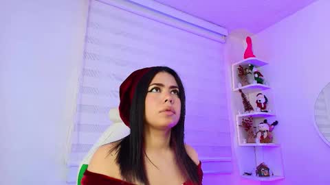   online show from 12-01-25, 11:48