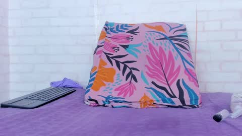 rosse_thompson11 online show from 12-30-24, 10:45