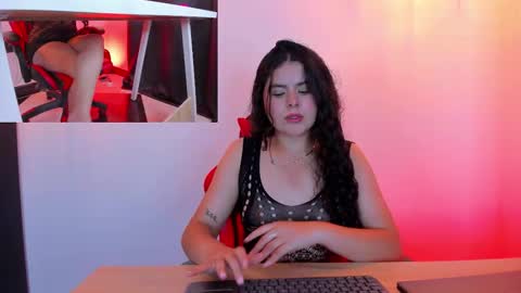 Snapshot of rossedamore_ chatting on 03-03-26, 07:31 Rosse online show from 03-03-26, 07:31