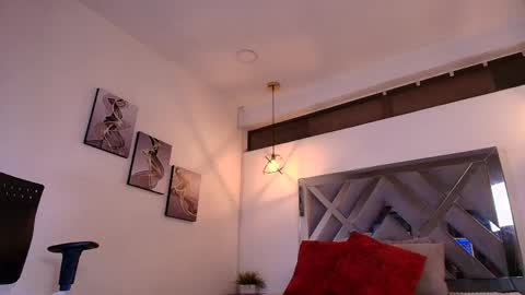 Ross online show from 04-16-26, 03:07