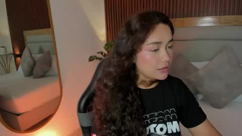 Snapshot of rossie_lanie_ chatting on 05-16-26, 07:23 rossie_lanie_ online show from 05-16-26, 07:23