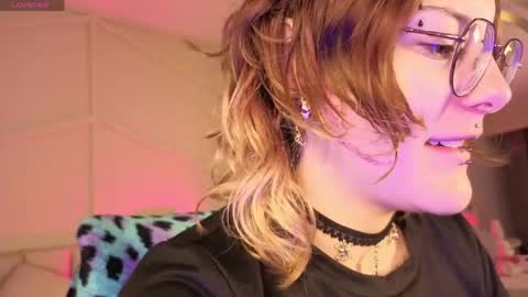 rossiie_hunt_ online show from 05-08-26, 12:32