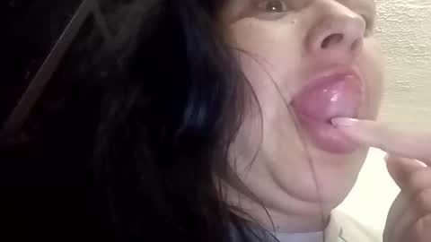 rossiteylor368516 online show from 05-26-26, 06:04