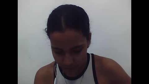Snapshot of rosss690 chatting on 03-02-25, 01:04 ross online show from 03-02-25, 01:04