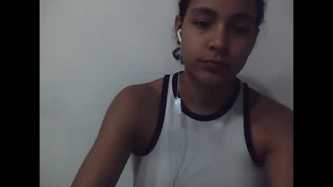 Snapshot of rosss690 chatting on 03-03-25, 01:42 ross online show from 03-03-25, 01:42