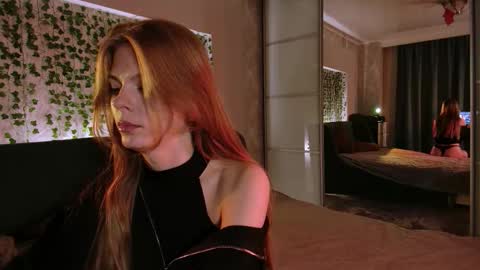 rosy_black_ online show from 09-14-25, 07:35