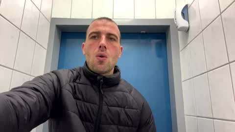 rotteei1 online show from 11-27-25, 09:55