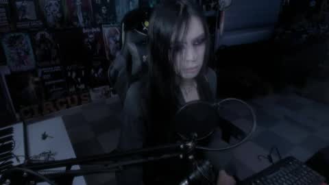 Snapshot of rotten_dreams chatting on 02-13-25, 07:42 rot online show from 02-13-25, 07:42