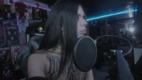 Snapshot of rotten_dreams chatting on 03-07-25, 12:23 rot online show from 03-07-25, 12:23
