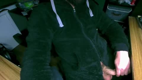 Snapshot of roughwonder chatting on 01-07-25, 02:42 Luke online show from 01-07-25, 02:42