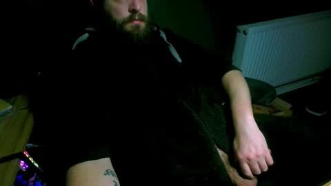 Snapshot of roughwonder chatting on 02-28-25, 03:04 Luke online show from 02-28-25, 03:04