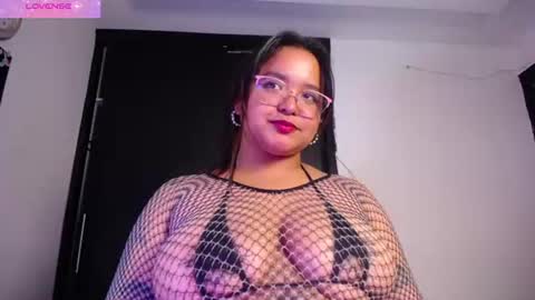 Snapshot of rous_25 chatting on 07-13-26, 01:30 rous_25 online show from 07-13-26, 01:30