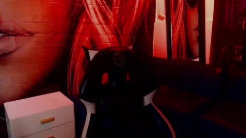 Snapshot of rouse_darkk chatting on 04-19-26, 06:10 rouse darkk online show from 04-19-26, 06:10
