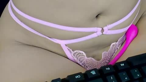 Snapshot of rouse_sexy_hotxx77 chatting on 06-17-26, 04:04 rouse_sexy_hotxx77 online show from 06-17-26, 04:04