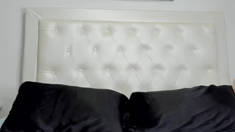 Snapshot of rouse_sexy_hotxx77 chatting on 06-24-26, 02:10 rouse_sexy_hotxx77 online show from 06-24-26, 02:10