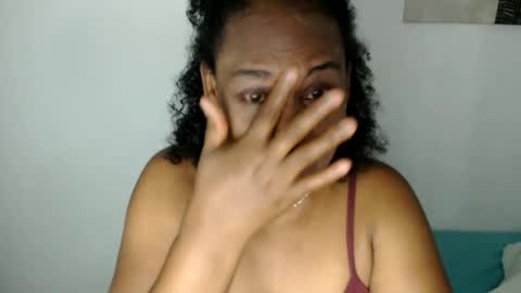 Snapshot of roushlove chatting on 07-01-26, 12:51 luxa online show from 07-01-26, 12:51