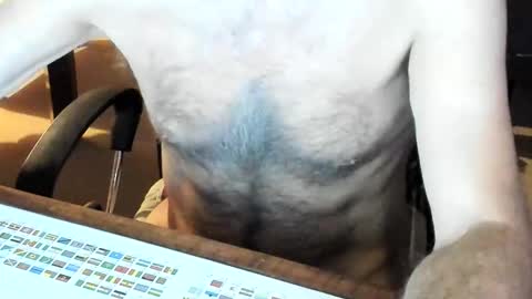 Snapshot of routi chatting on 11-01-25, 08:55 routi97 online show from 11-01-25, 08:55