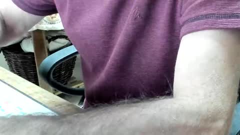 Snapshot of routi chatting on 11-25-25, 03:12 routi97 online show from 11-25-25, 03:12