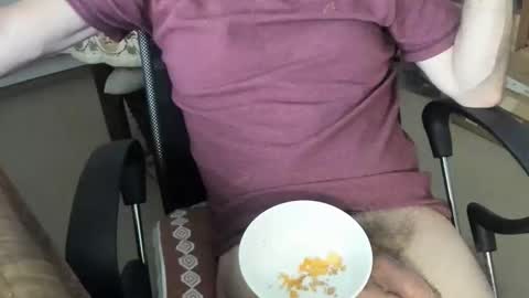 Snapshot of routi chatting on 11-26-25, 10:11 routi97 online show from 11-26-25, 10:11