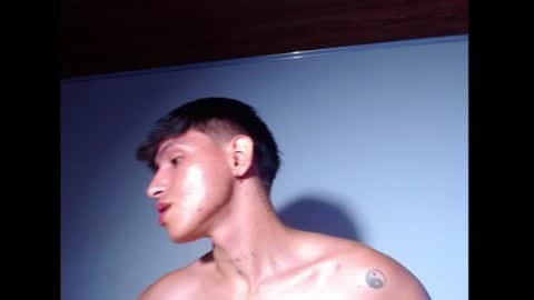 Snapshot of rowanboy23 chatting on 06-20-26, 11:51 rowanboy23 online show from 06-20-26, 11:51