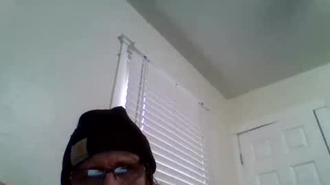 rowley2018 online show from 11-15-25, 07:54
